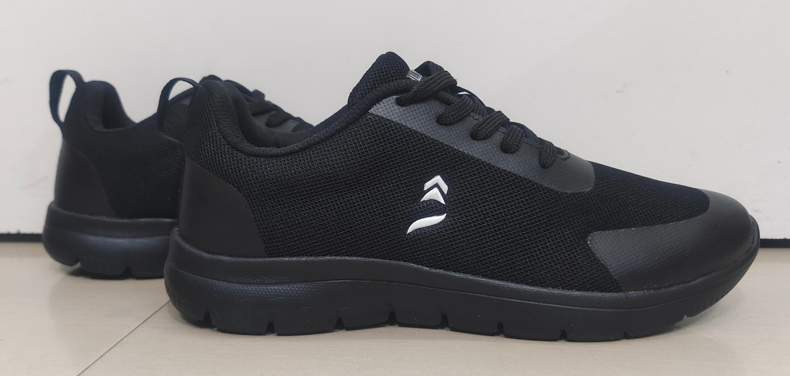 Illume Unisex Black School Shoes with Lace